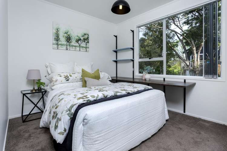 16 West Glade Crescent Birkenhead_10