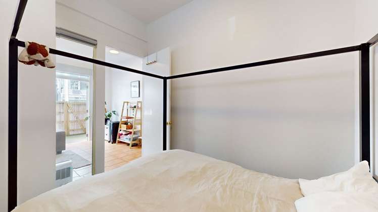 18 Tennyson Street 2185_9