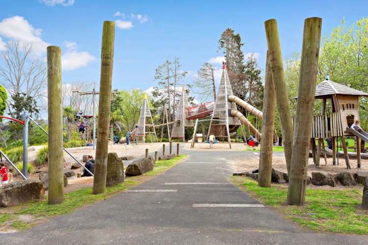 C/6 Waitaki Street Henderson_18