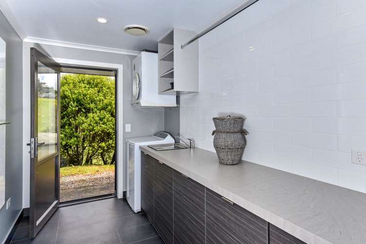 1568 Old North Road Helensville_20