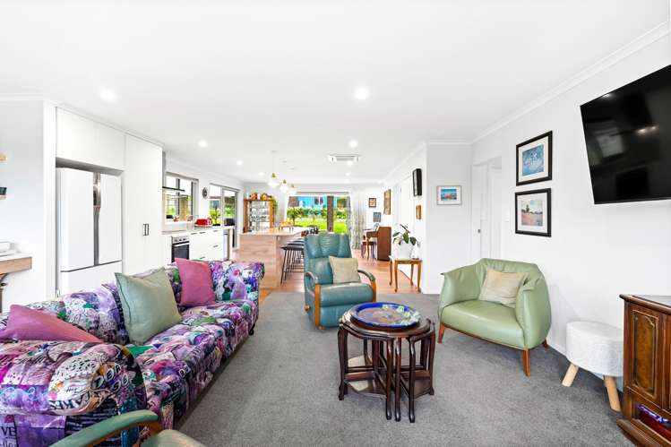 10 Sylvia Lane Maunu_7