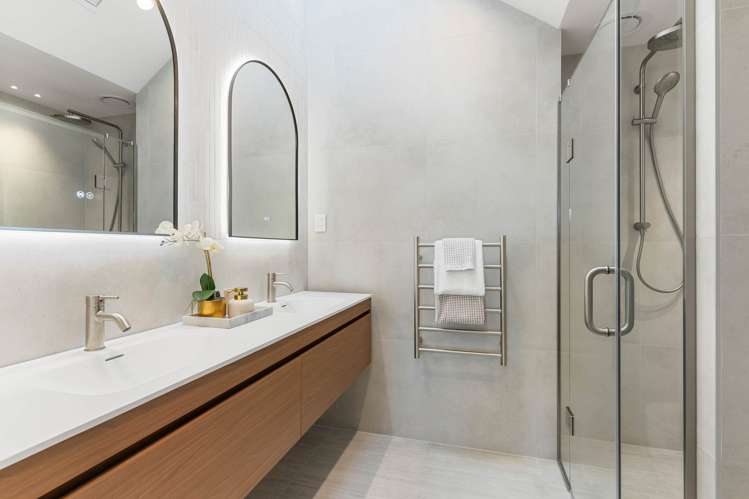 26-28 Weybridge Crescent Glen Innes_14