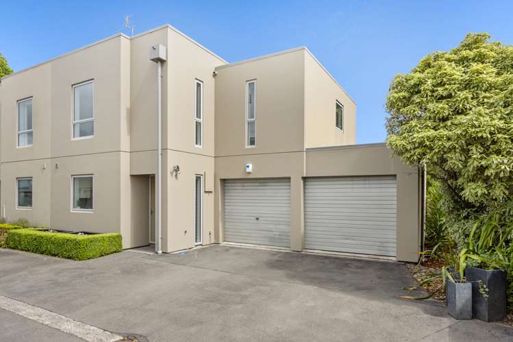 17 Whiteleigh Avenue Addington_26