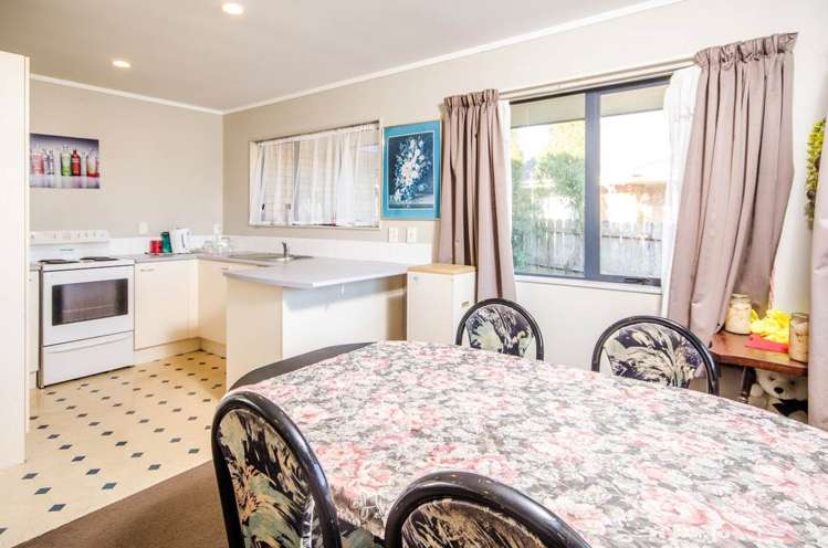 34 Liddesdale Place Papakura_4