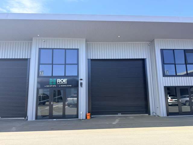 Functional industrial unit near Airport