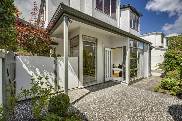 2/14 Greenwood Road Havelock North_2