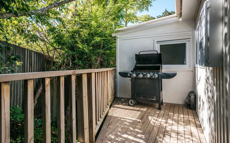 44 Frank Street Oneroa_12