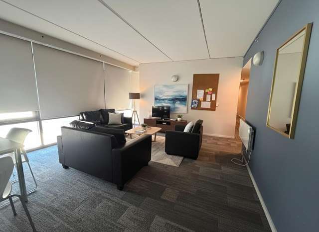 4H/8 Mount Street City Centre_4