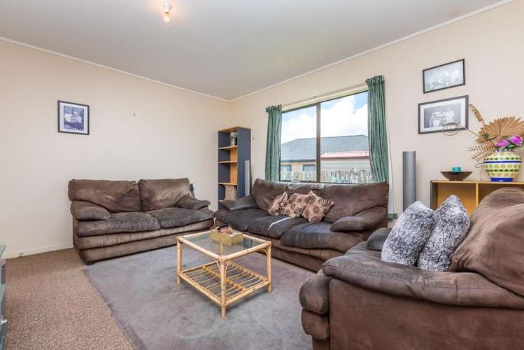 2/25 Kennington Drive Clendon Park_3