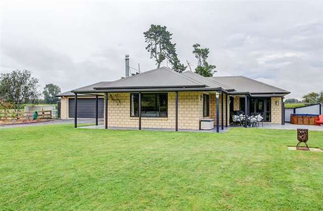 96 Marshmeadow Road Newstead_4