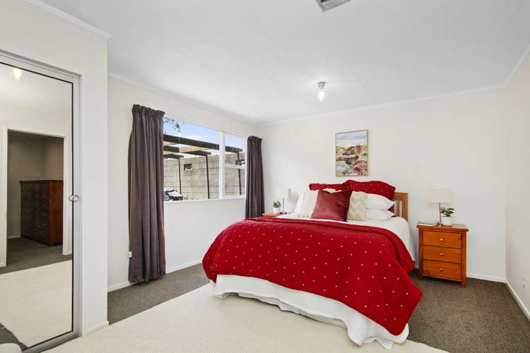 64 Oriel Avenue Tawa_14