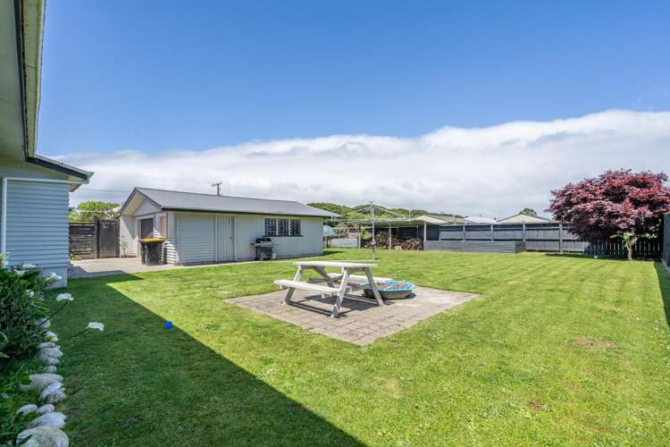 3 Carlyle Street Tuatapere_16