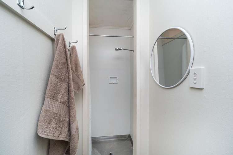 38 Somerset Crescent Highbury_17