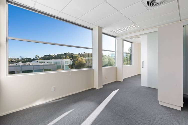 Unit 3/31 Apollo Drive Rosedale_2