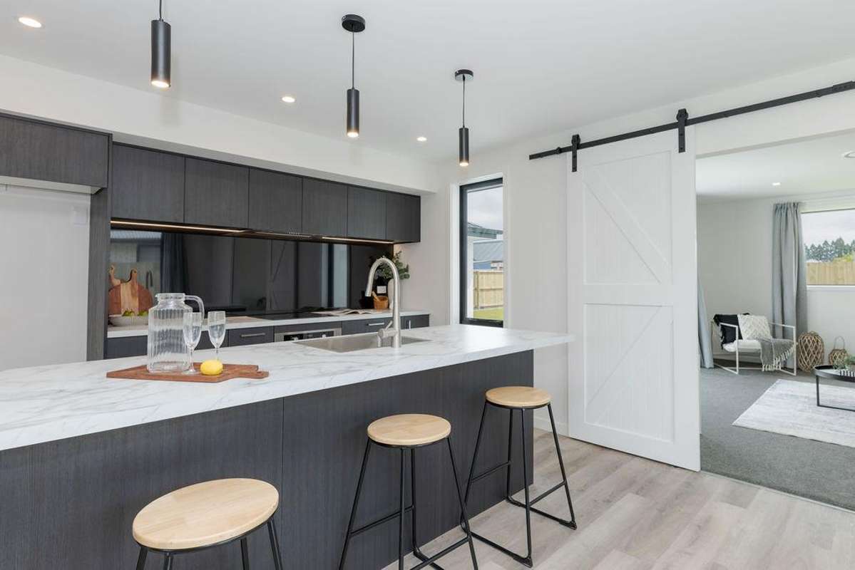 23 Arrowsmith Drive_3