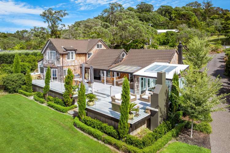 9 Young Street Mahurangi East_15