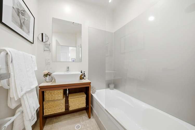 2/31 Byron Avenue Takapuna_19