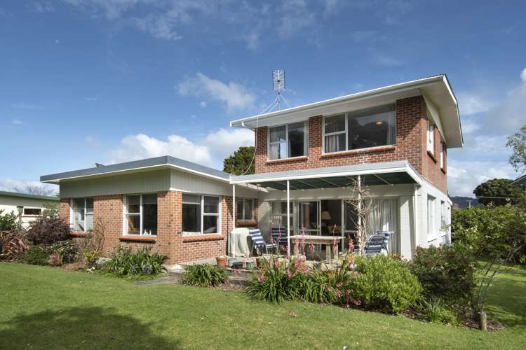 10 Roretana Drive Athenree_22