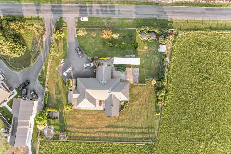 368 Old School Road Ngahinapouri_1