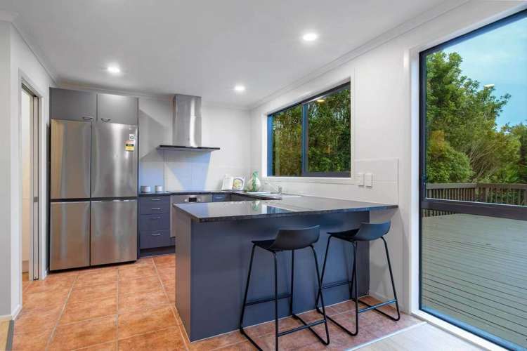 27 William Gamble Drive Greenhithe_6