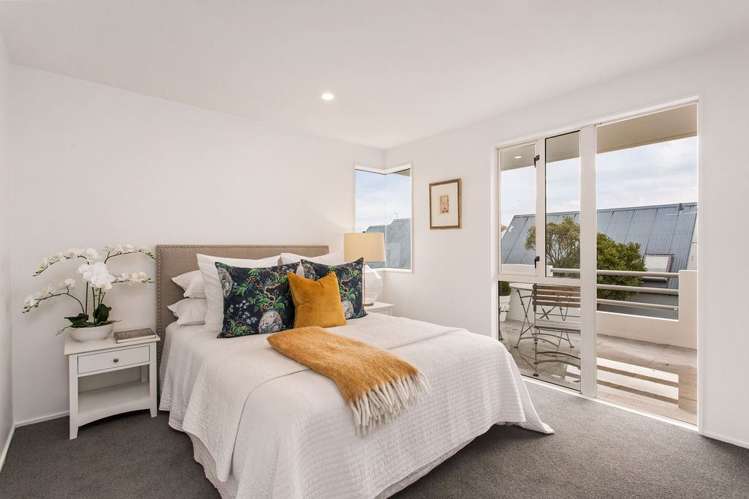 4/102 Rossall Street Merivale_9