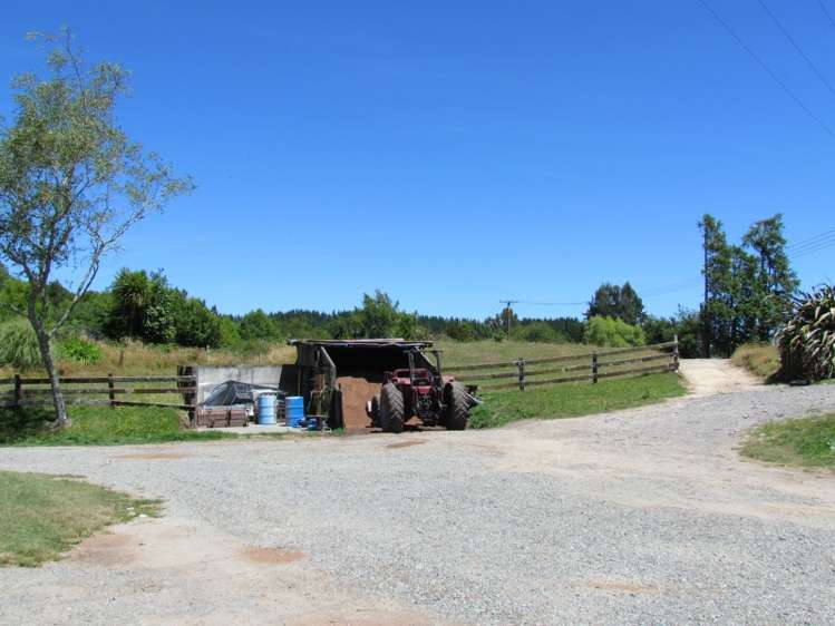 1840 Manawahe Road Manawahe_12