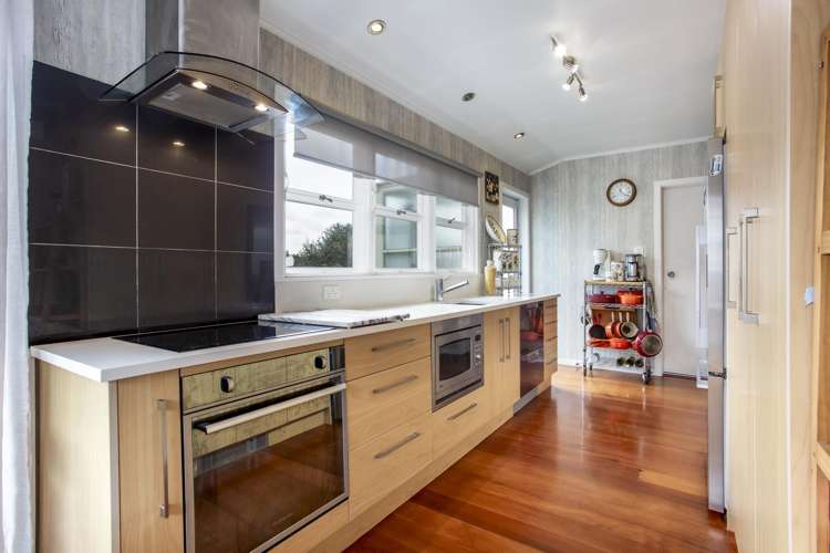 99 Symonds Street Royal Oak_10