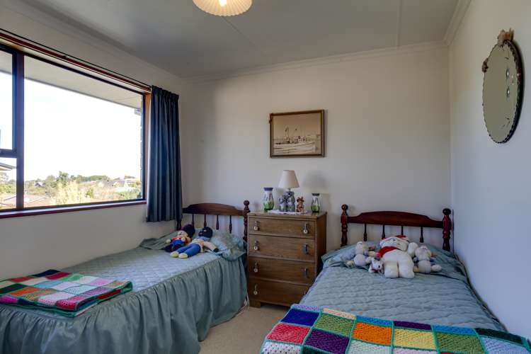 170 Pages Road Marchwiel_12