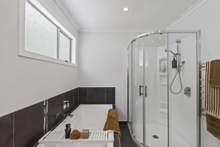 5 Whitby Place Westown_17