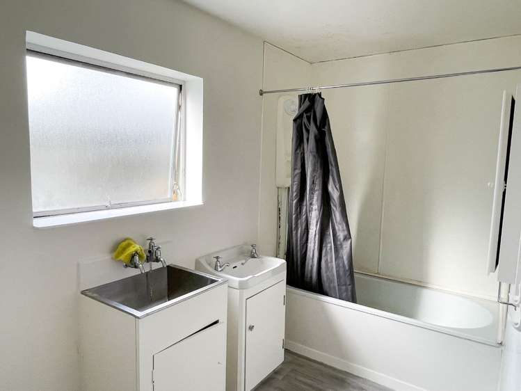 1/27 Andover Street Merivale_9