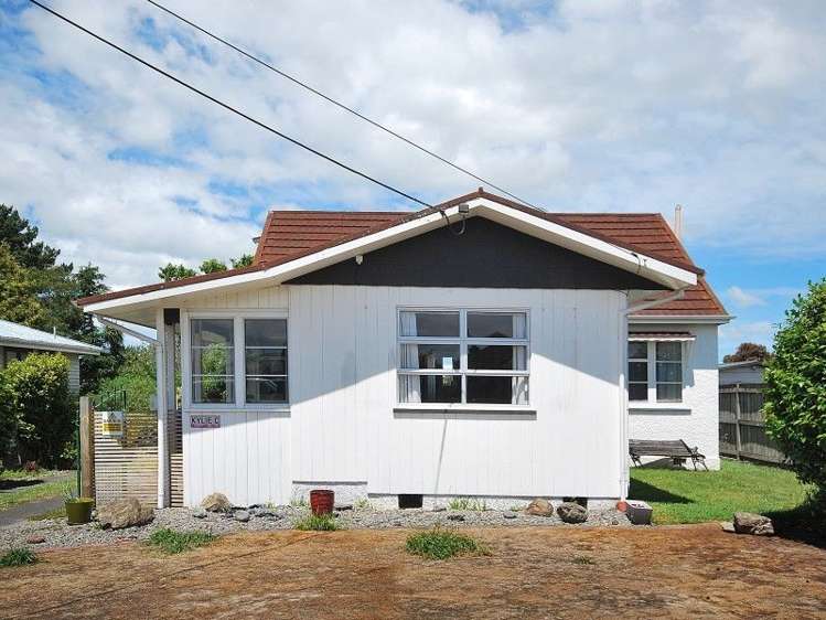 33 South Road Masterton_13