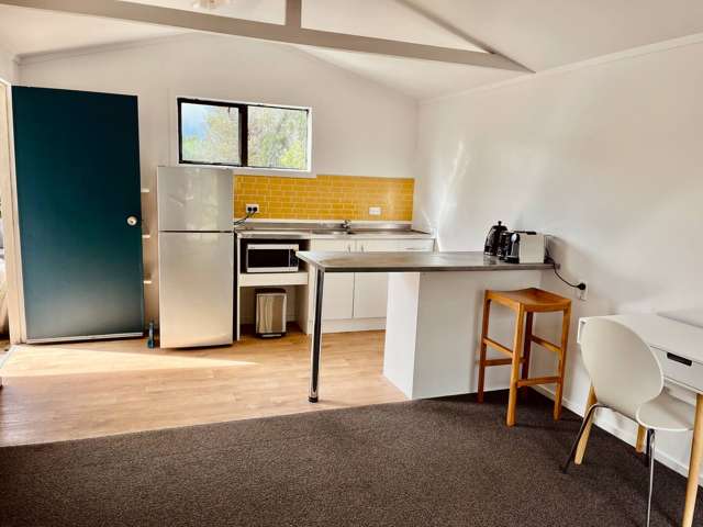 69 Hauraki Road Oneroa_3