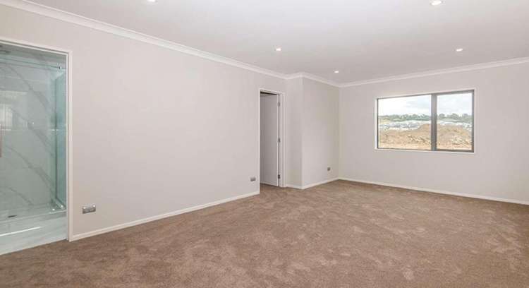 21 Eastfield Avenue Flat Bush_13