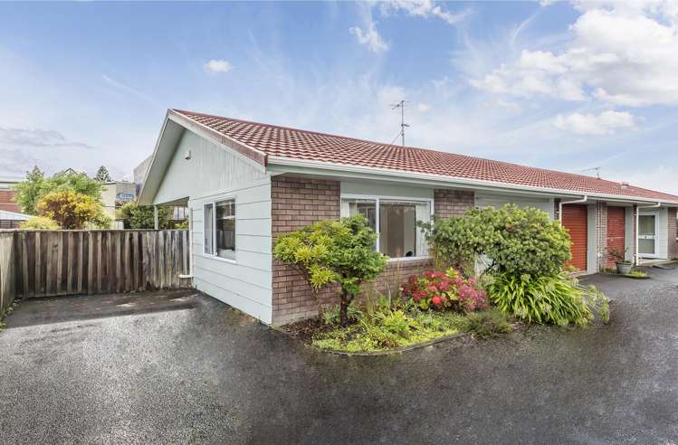 4/63 Main Road Titahi Bay_0