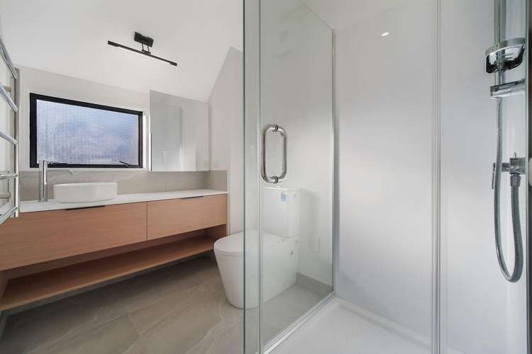 19 Atlantis Place 3320_8