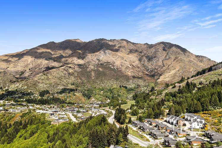 6 Powder Terrace Arthurs Point_17