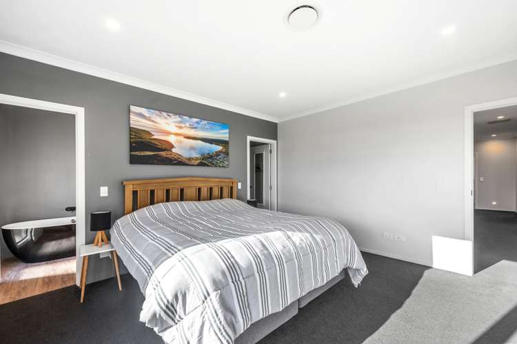 13 Sparrowhawk Way Kinloch_15