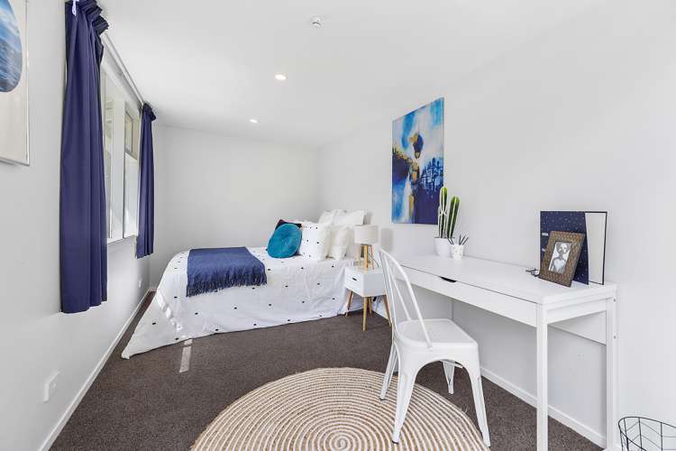 2 Chester Road Tawa_11