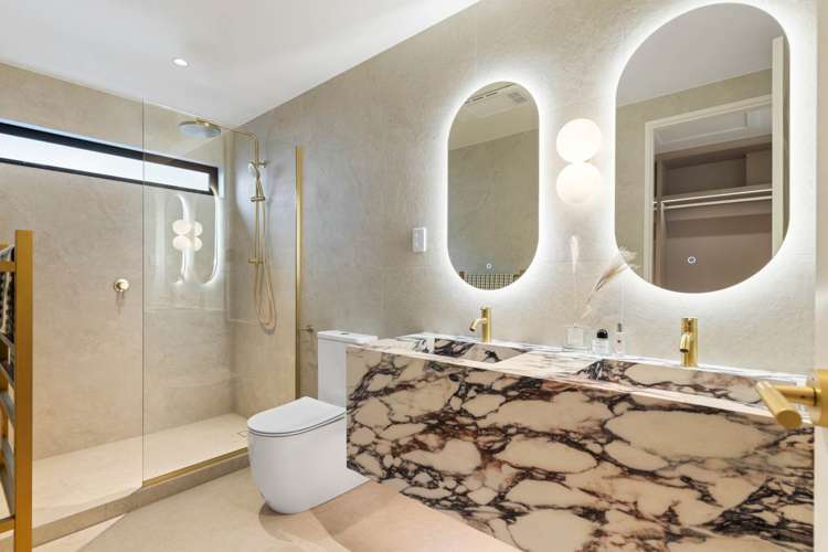 22 Pakirikiri Street Long Bay_17