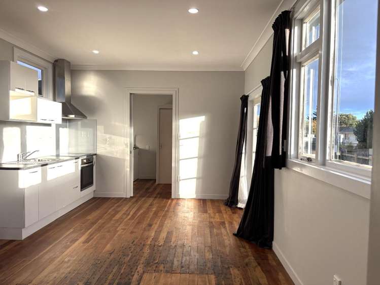 2 Ross Street Woodville_5