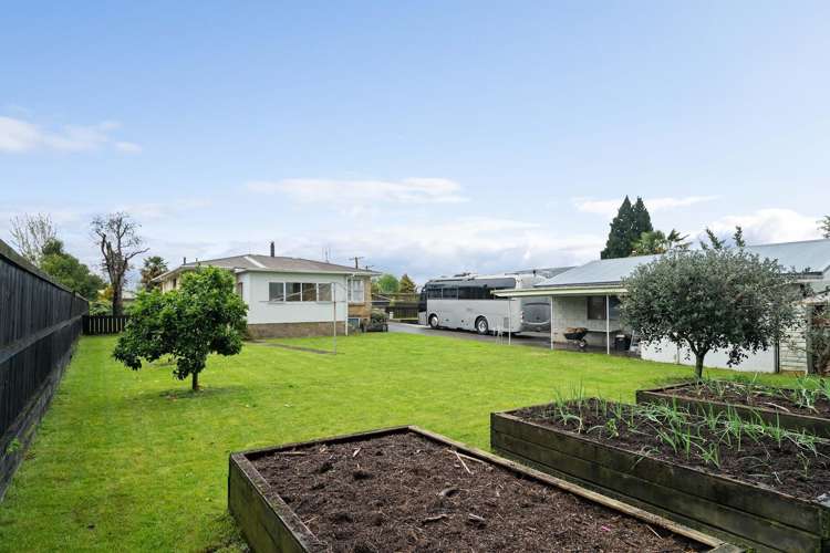 64 Noel Street Leamington_11