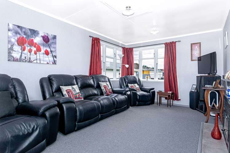 3 Miro Street Elgin_6