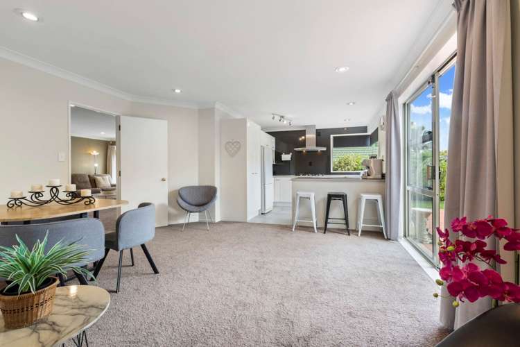 9 Solana Court Botany Downs_3