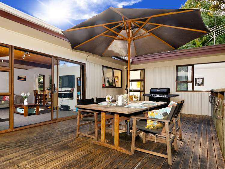 13 Karapiti Place Glen Eden_3