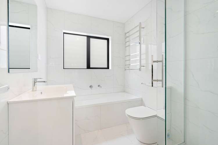 43d Fitzherbert Avenue West Harbour_14