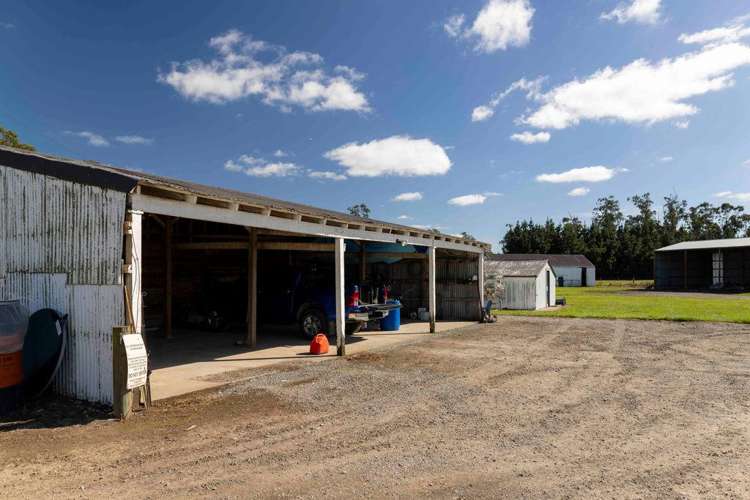 1329 Wards Road Darfield_13