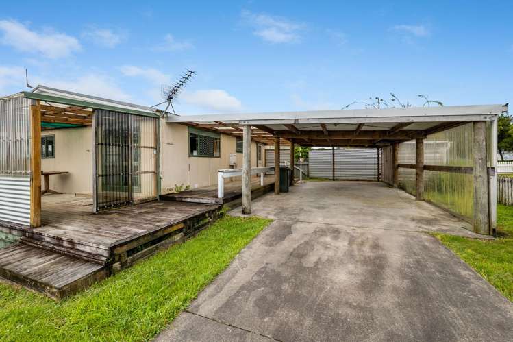 41 Hamlet Street Stratford_12