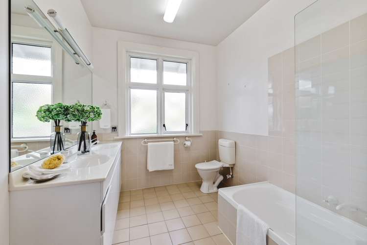 14 Fancourt Street Karori_12