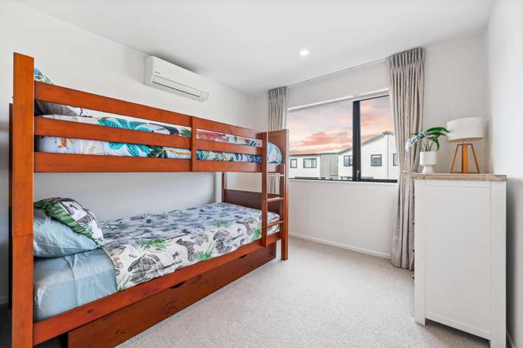 26 Hiki Street Hobsonville_16
