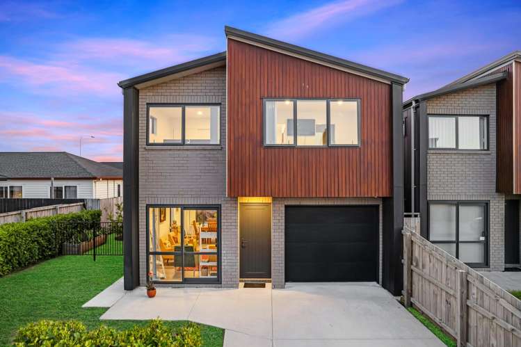 56 Black Beech Crescent Takanini_17